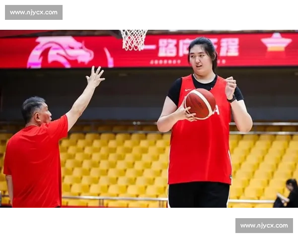 宫鲁鸣亮剑海口!张子宇硬撼澳洲内线 李梦全运会迎救赎战 宫鲁鸣亮剑海口!张子宇硬撼澳洲内线 李梦全运会迎救赎战