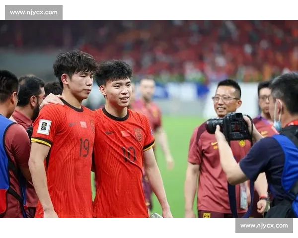 国足东亚杯名单大换血！12 人出局 + 00 后占半壁江山，青春风暴正式开启